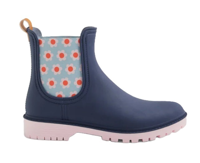 Laurina2 By Diana Ferrari