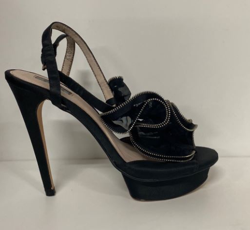 BELL AIR RUFFEL ZIP PL BY RMK