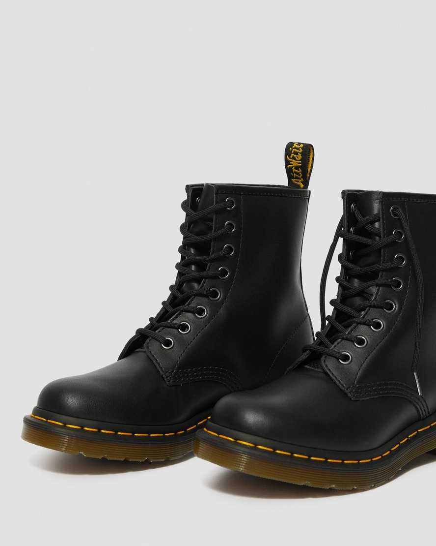 DR MARTENS