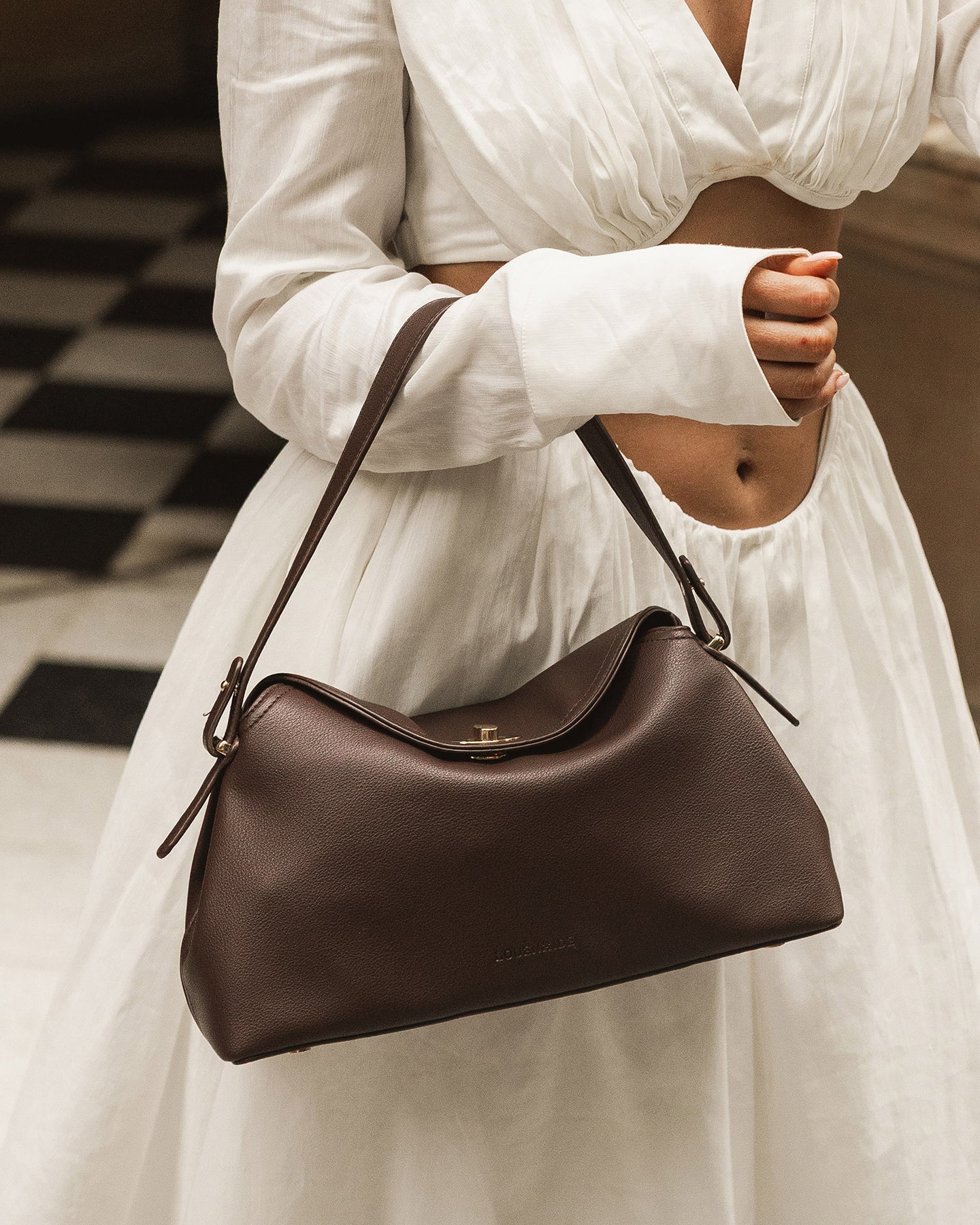 Nicole Handbag By Louenhide