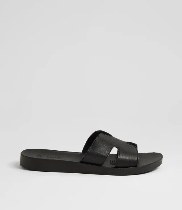 Nokker By Diana Ferrari