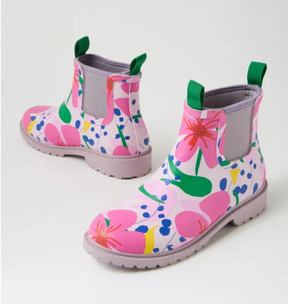 Splashy By Diana Ferrari